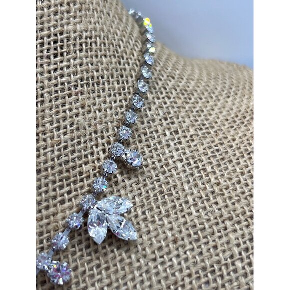 Vintage Rhinestone Necklace With Floral Crystal Accents Adjustable Length 17" - Picture 3 of 5